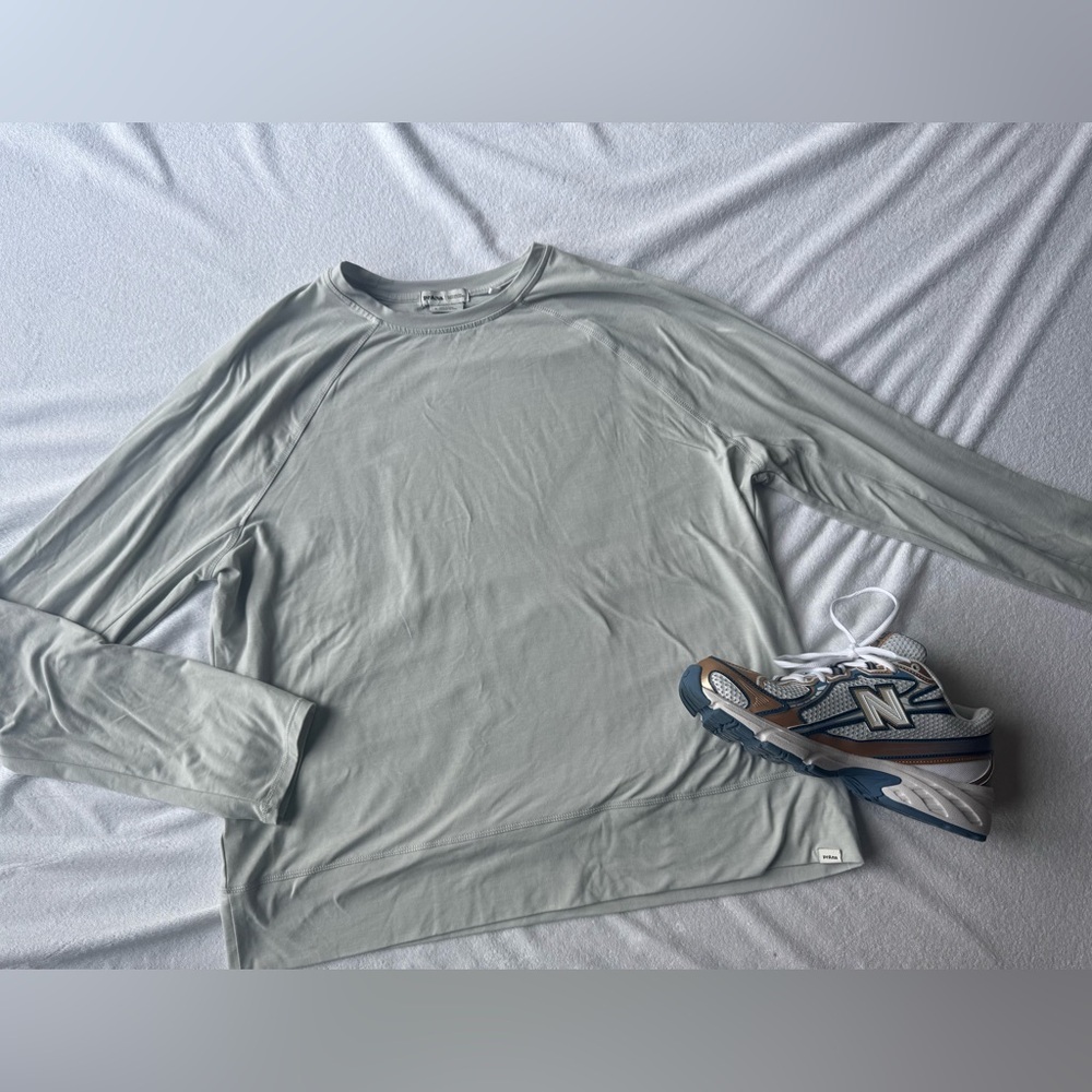 Prana Light Gray Long Sleeve Tee